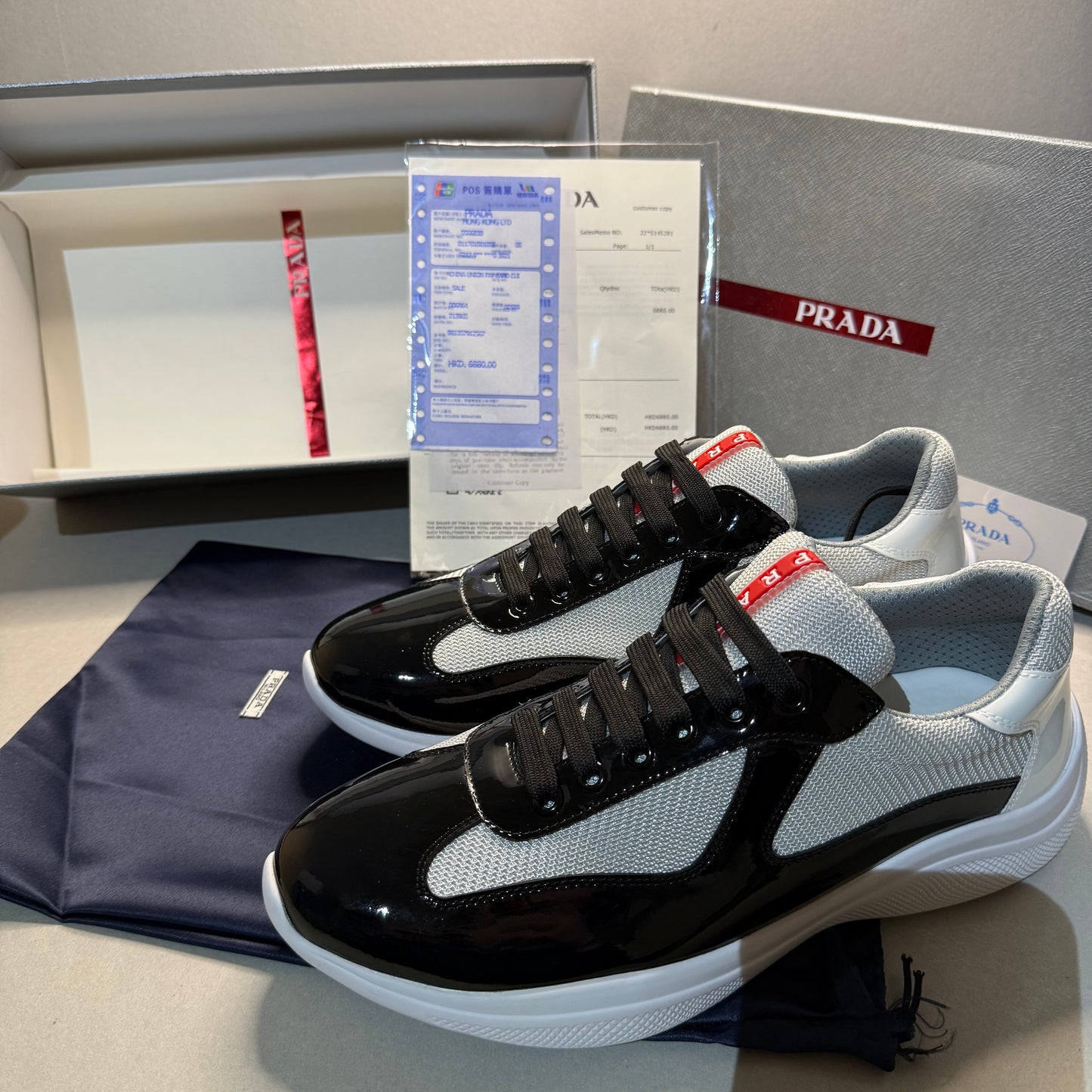 Prada America's Cup "Black Red White"