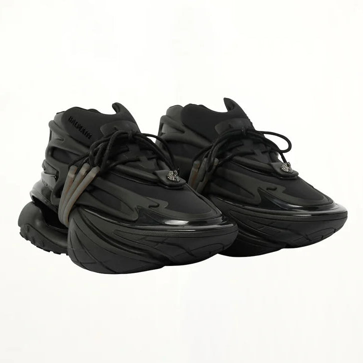 Balmain Unicorn "Triple Black"