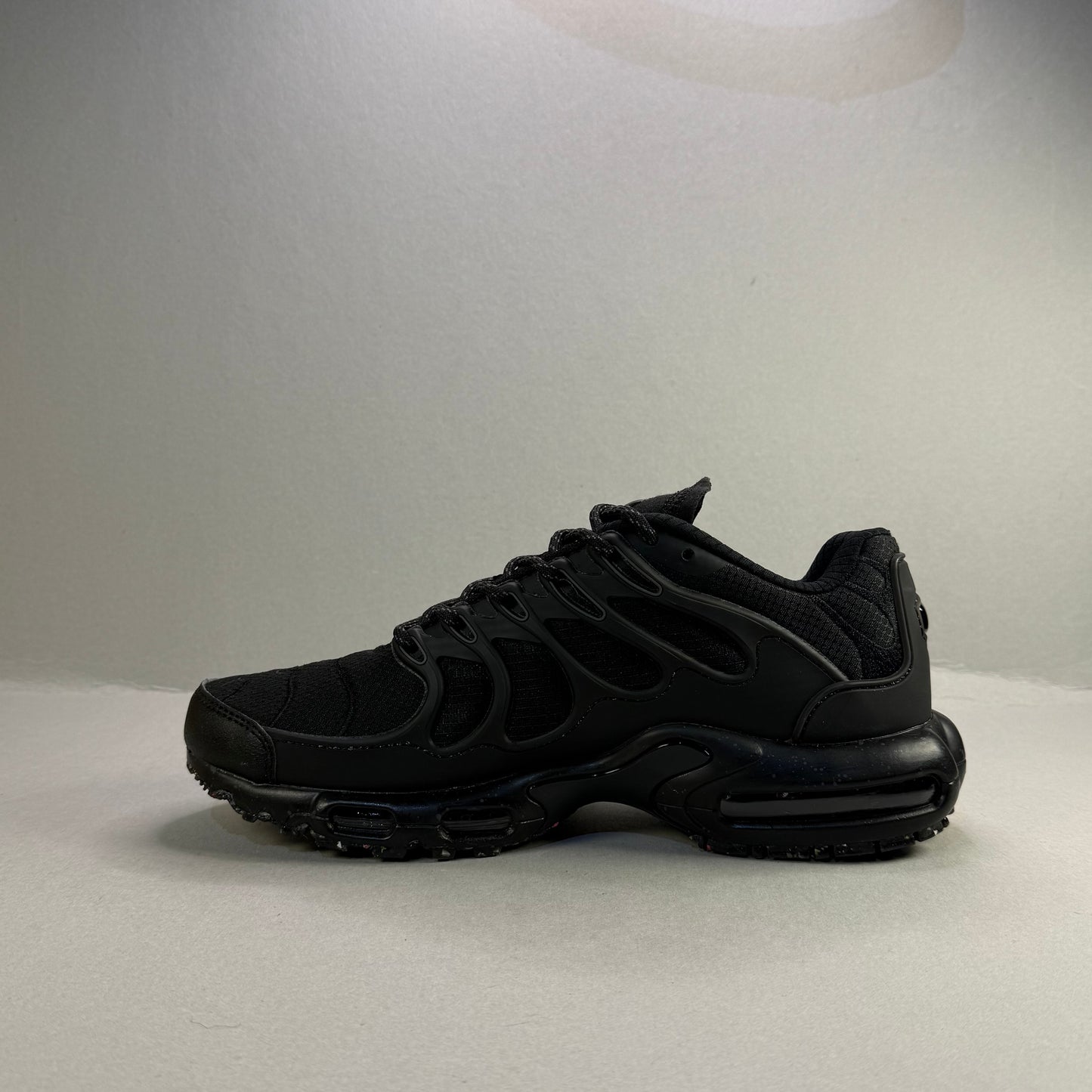 Nike Air Max Plus TS "Triple Black"