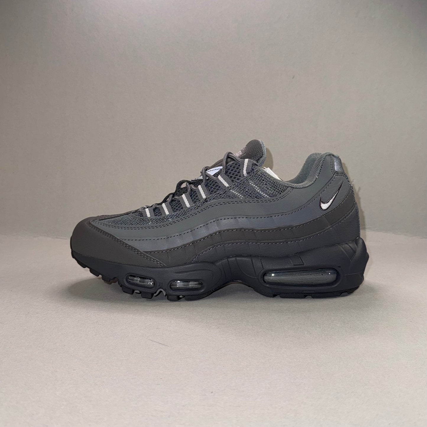 Nike Air Max 95 "Grey And White"