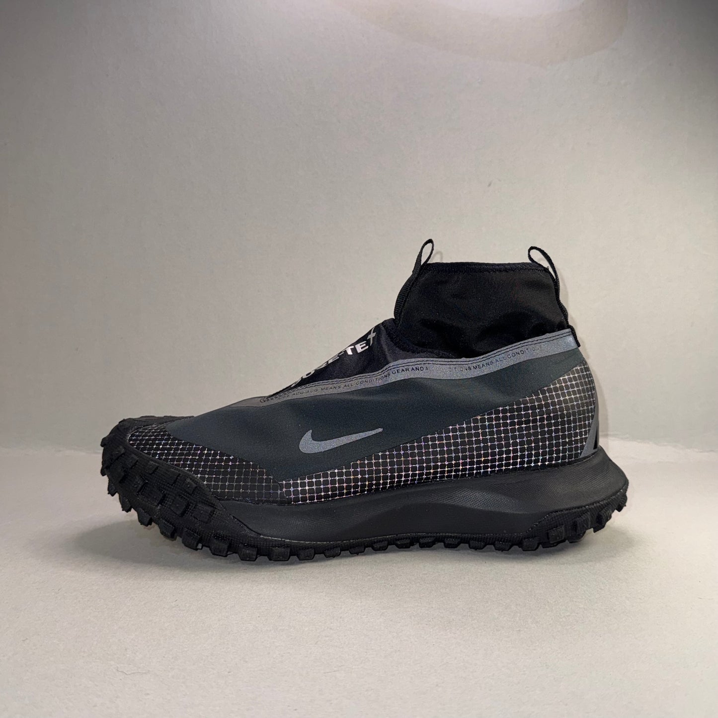 Nike React ACG " Triple Black"
