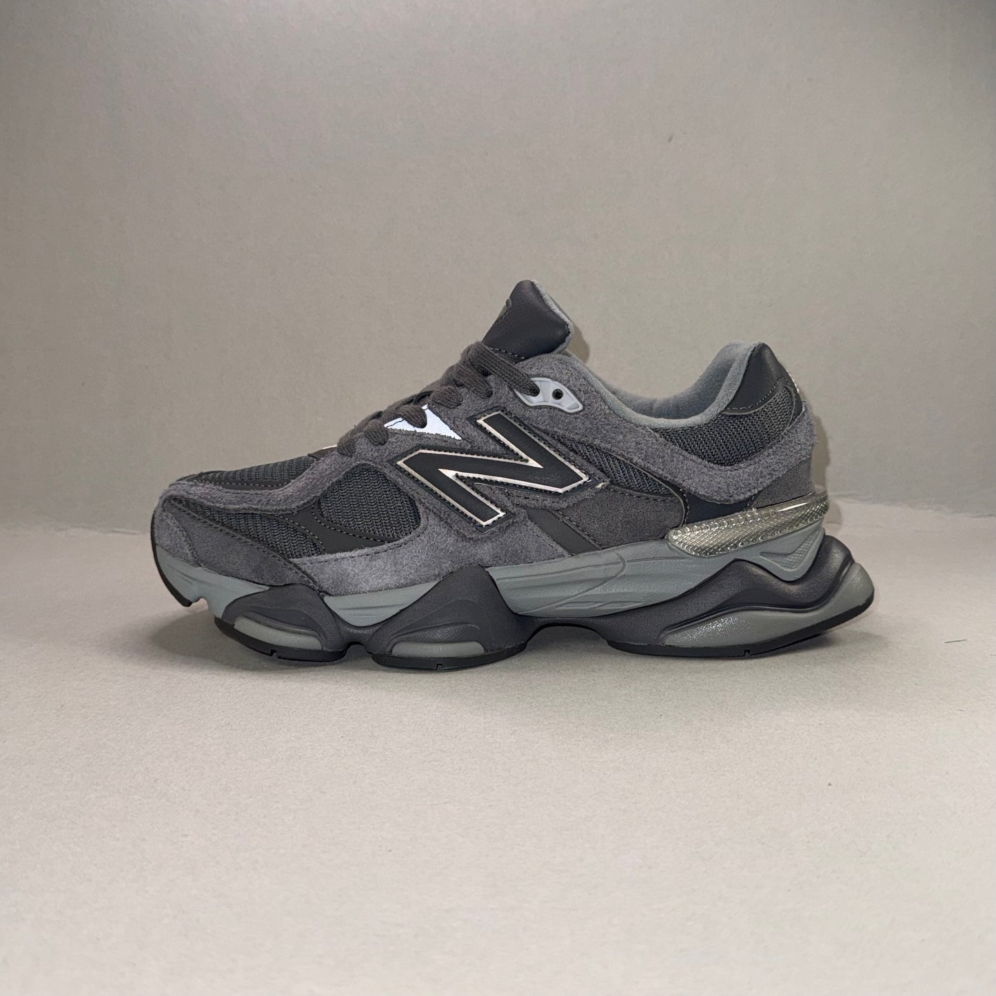 New Balance 9060 "Grey Silver"