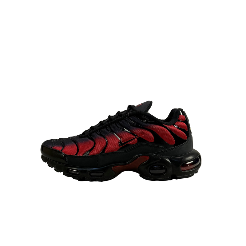 Nike Air Max Plus TN "Black And Red"