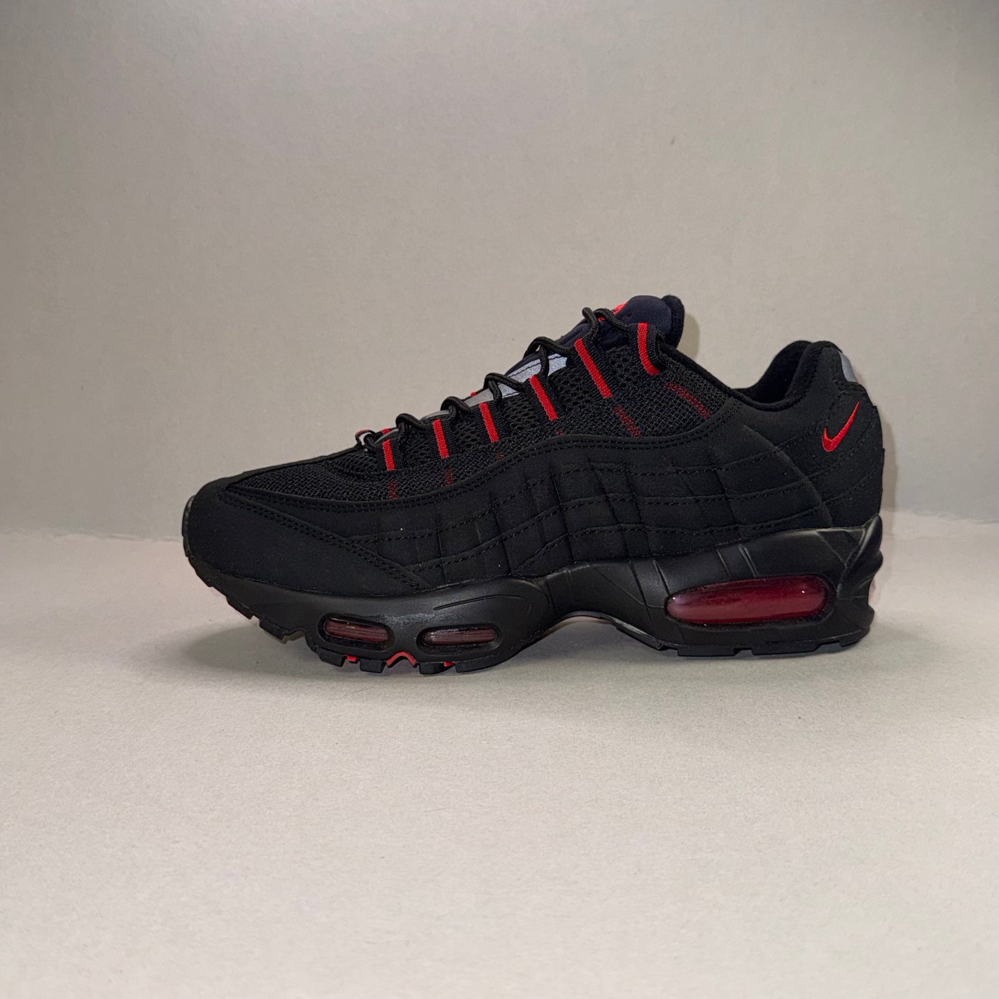 Nike Air Max 95 "Black Red"