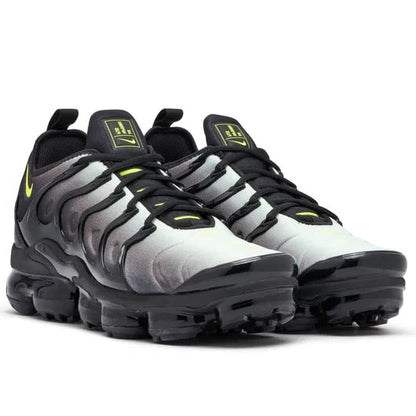 Nike Air Vapormax Plus "Neon"