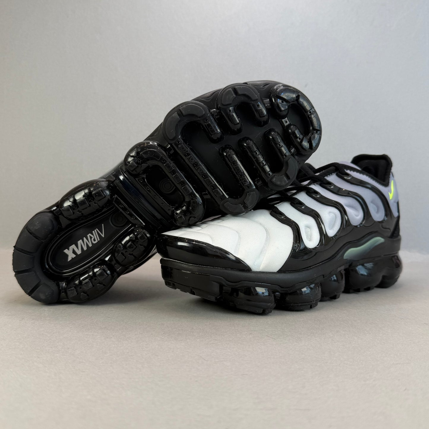 Nike Air Vapormax Plus "Neon"