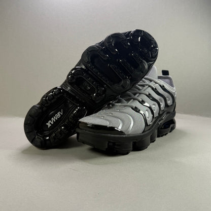 Nike Vapormax Plus "Black Grey"