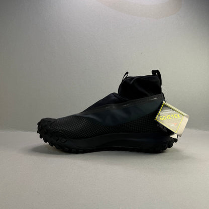Nike React ACG " Triple Black"