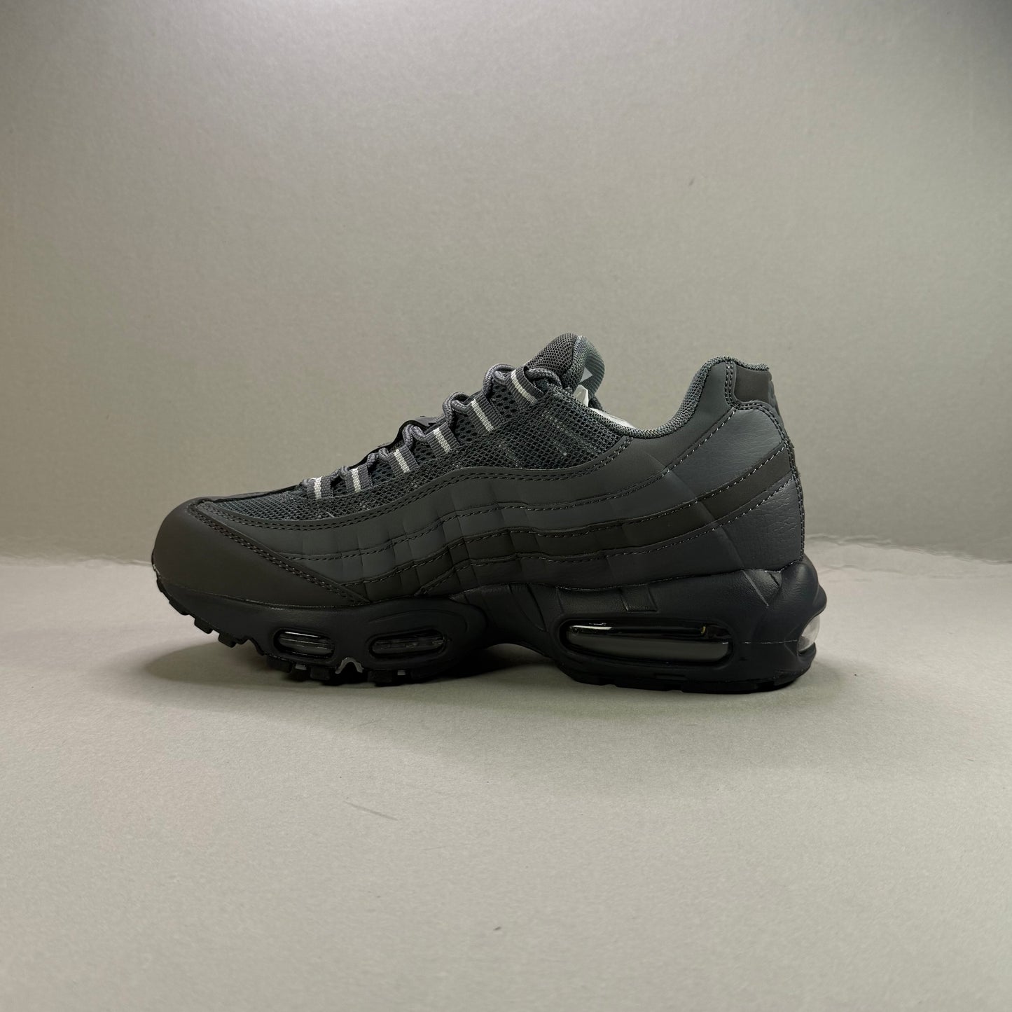 Nike Air Max 95 "Grey And White"