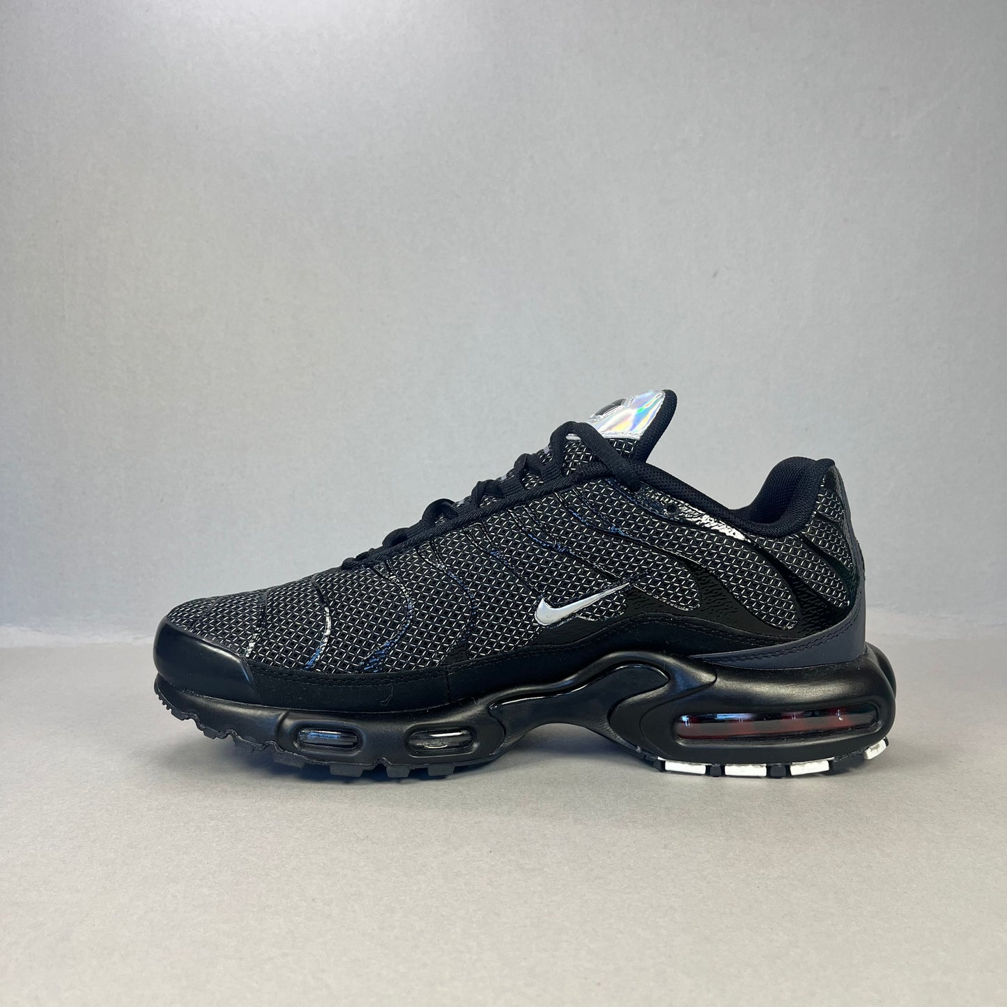 Nike Air Max Plus TN “Chrome Metallic Silver”