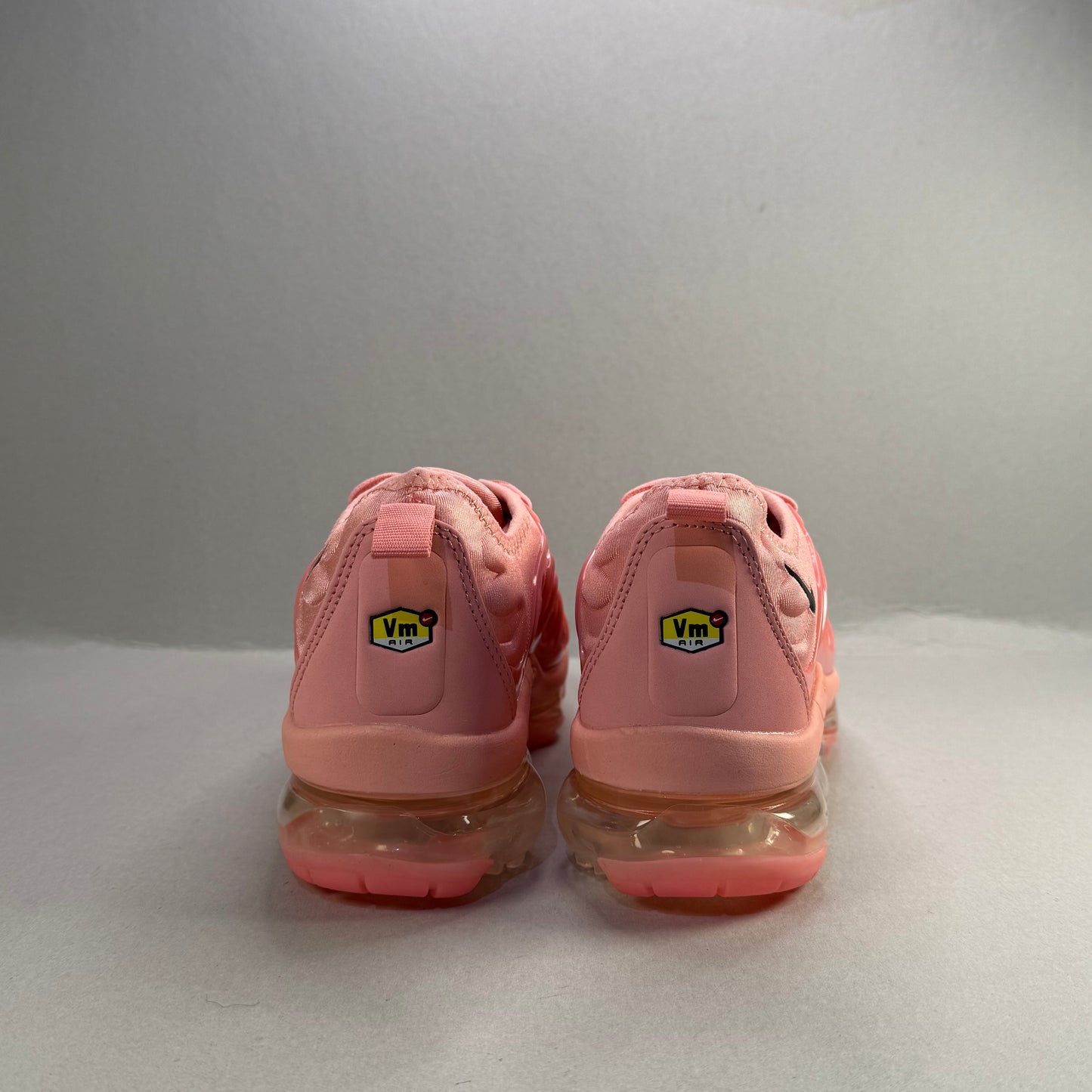 Nike Vapormax Plus "Pink"