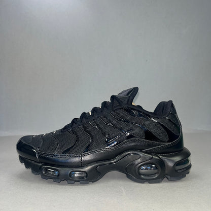 Nike Air Max Plus TN “Triple Black”
