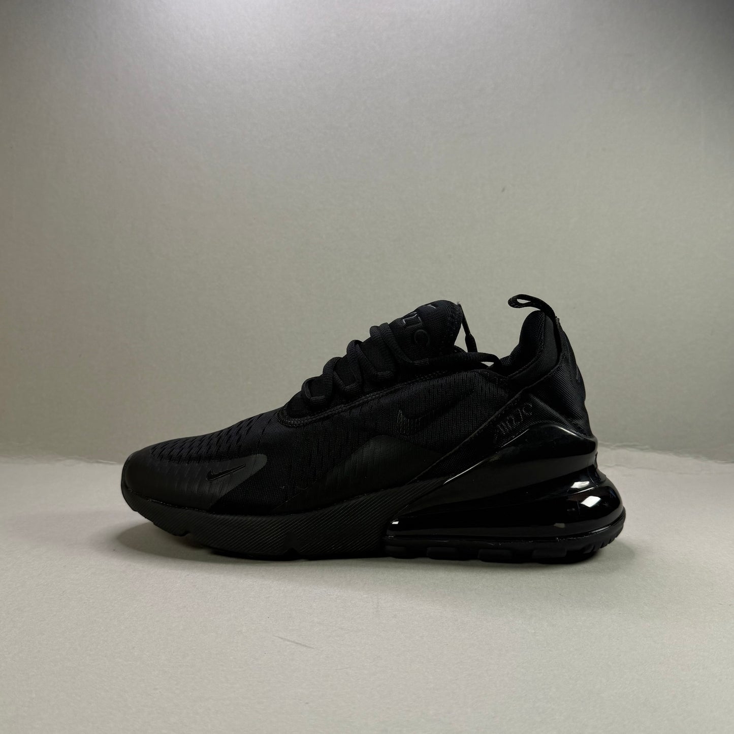 Nike Air Max 270 "Triple Black"