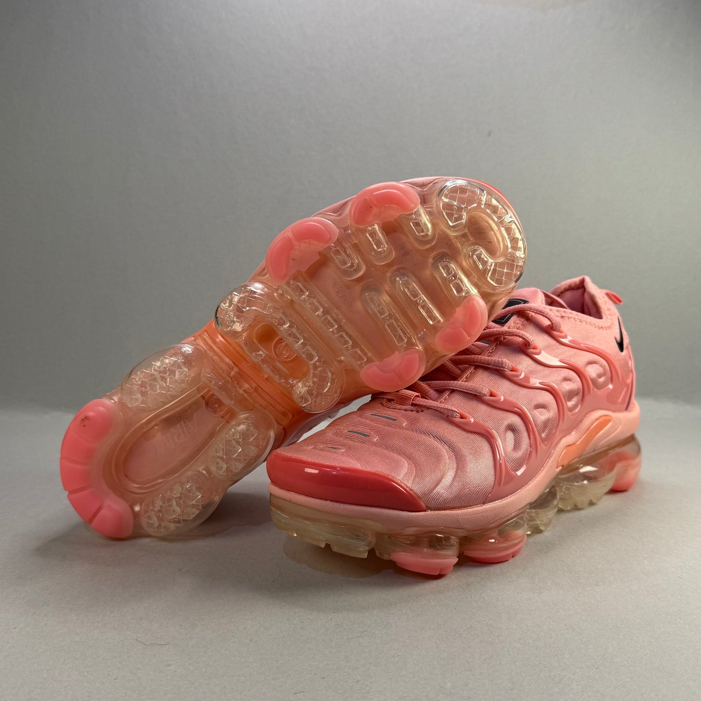 Nike Vapormax Plus "Pink"