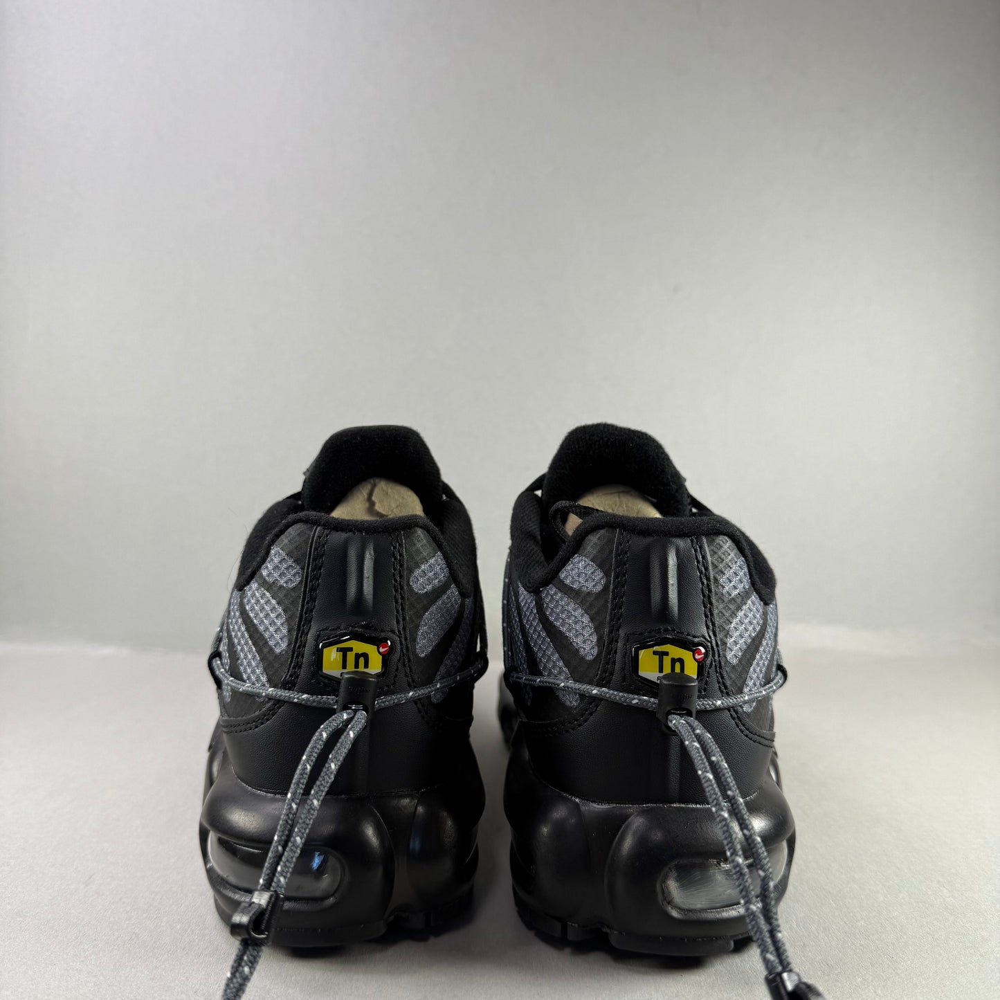 Nike Air Max Plus TN "Utility Black Grey"