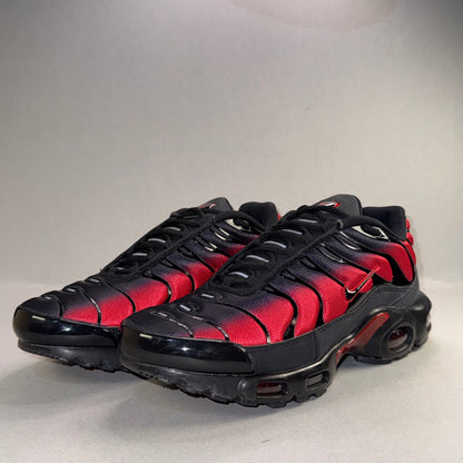 Nike Air Max Plus TN "Black And Red"