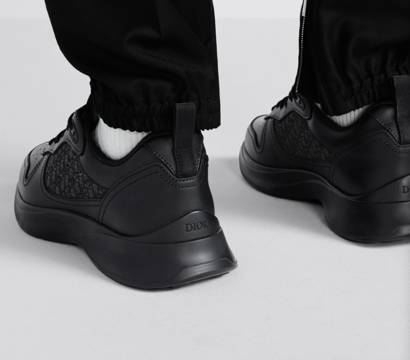 Dior B25 "Triple Black"