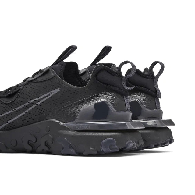 Nike React "Triple Black"
