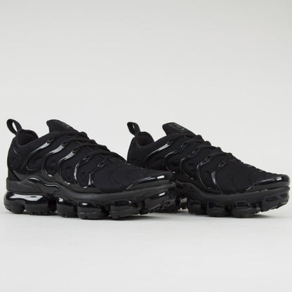 Nike Vapormax Plus “Triple Black”