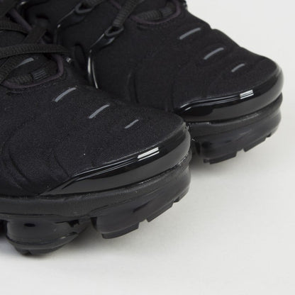 Nike Vapormax Plus “Triple Black”