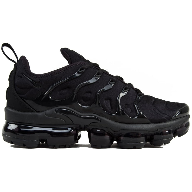 Nike Vapormax Plus “Triple Black”